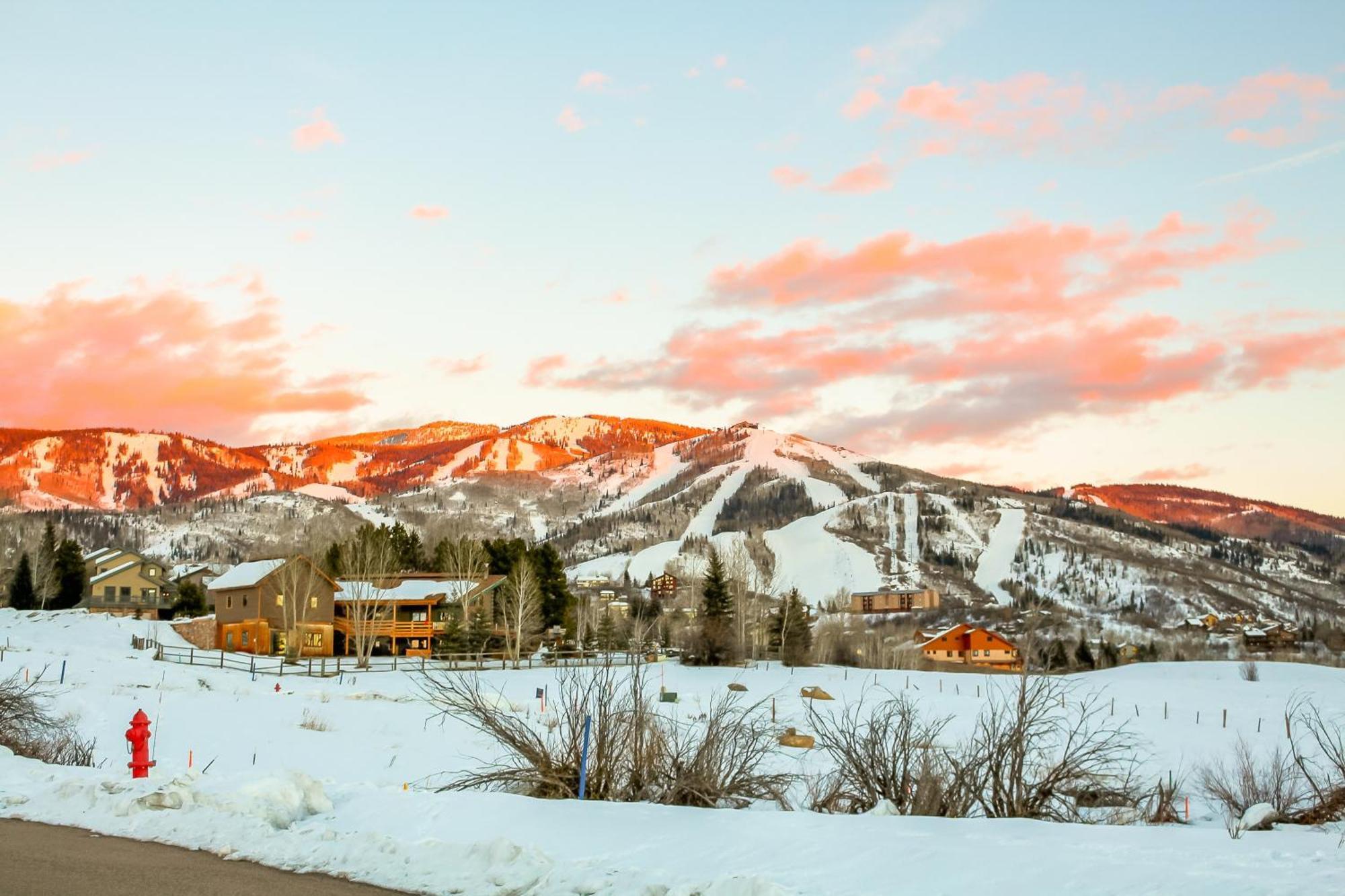 Storm Meadows - Christie Base Villa Steamboat Springs Room photo